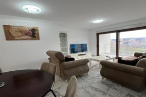 Lux Apartment Rose Avenue 75m2, Kraguyevats