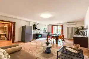 Appartamento a 40 mt dal mare Fronte Mare RifA790 Apartments, Cupra Marittima