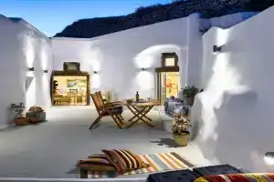 Two Authentic Cave Houses with Private Courtyard Garden, Megalokhori
