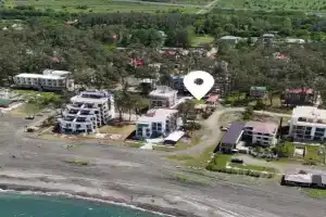 Sunny house, Shekhvetili
