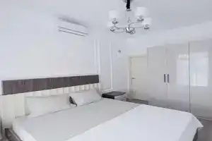 Pegass Apartment, Gyenesdias