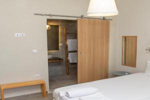 Sea Peek Apartment, Nikiana