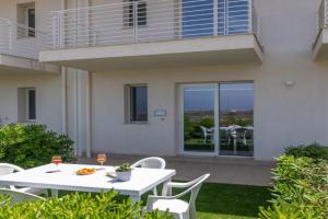 GuestHost - Borgo 84 - Isola Bella Apt, Marzamemi