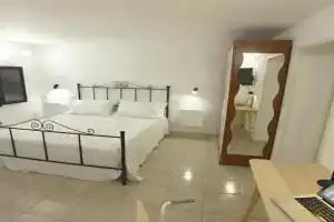 Dora's Home Apartments, Trapani