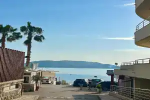 Step to the sea apartment, Rafailovici