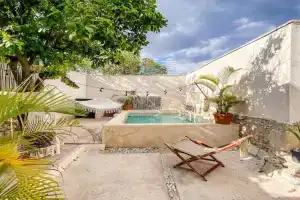 CASA LORE - 3BR Villa With Private Pool and Patio, Merida