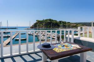 La Casa di Fenia - Gioia Apartments, Procida Island