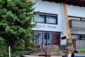 Haus Oliva Charmante FeWo in Top-Lage mit Balkon und Parkplatz Apartments, Bad Kissingen