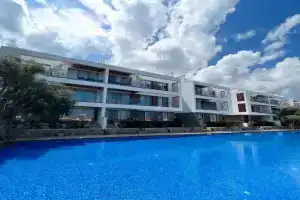 Olive Hill 14 Cozy 2-Bed Garden Apt by HolidayKeys Apartments, Karavas