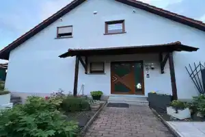TOP LAGE 2 Personen Wohnwagen Luxus Guest house, Volkach