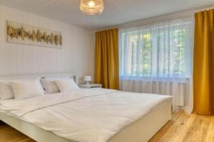 Zen Flat - 5 min Metrou Apartments, Bucharest