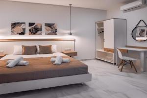 CORAL Suites, Neoi Poroi