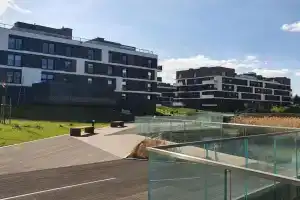 Apartamenty Ceglana Park- prywatny parking- piękne osiedle- nowe luksusowe mieszkanie z biurkiem, Katowice