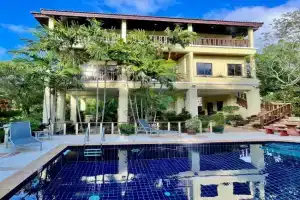 Kata Sunset Bay Villa - 3BR Private Pool - Seaview, Kata