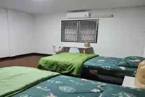 Creative twin bed Guest house, Bangkok