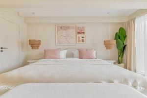 Wake Cup Stay Alaçatı Love hotel, Alacati