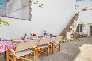 Villa Emma by BarbarHouse, Spongano