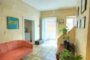 Traditional townhouse near seafront, roof terrace RTHE1-1, Valetta