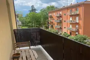 Un posto in tribuna Apartments, Imola