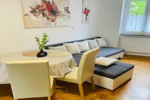 Topel dom v centru mesta 5 Apartments, Maribor