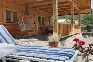 Holiday Lux Apartments, Mokra Gora
