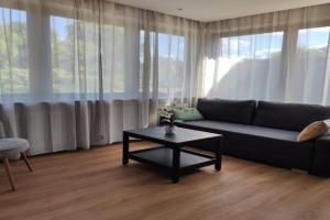 Parkblick Apartment Nähe Koblenz, Neuwied