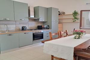 I Girasoli Apartment - South Sardinia -, Capoterra