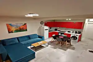 Poseidon Apartments, Eretria