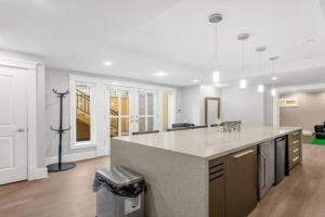 3Bed 2Bath Steam Sauna Retreat! Family friendly! Guest house, Richmond