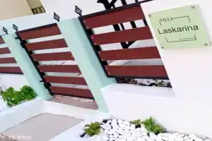Villa Laskarina, Skala Sotiros