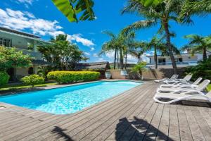 Kisana Residence - Spacious studio with balcony, shared pool and garden, Pointe aux Canonniers