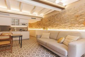 Bravissimo Mora 14, Monthly Apartment, Girona