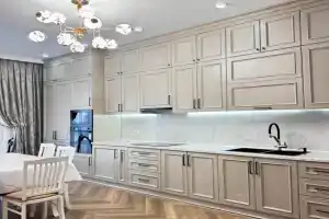 Posutochno 3 komn v ZhK Al Farabi Apartments, Shymkent