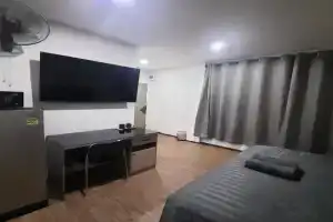 Mojo Hostel, Pattaya