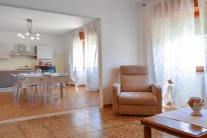 Family apartment, Bosa