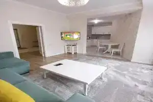 Starpath 1 Apartments, Bishkek
