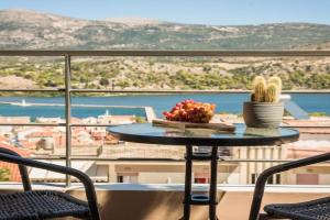 OrientView loft Apartments, Argostoli