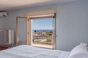 Oasi Azzurra Seaview by Wonderful Italy Apartments, Aci Trezza