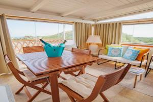 Gennaro's Home 1 - Live the sea view Apartments, Porto Rotondo