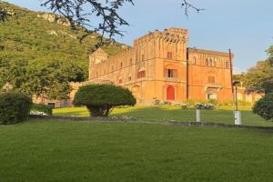 Al Castello da Nancy - 15 min from Positano Apartments, Piano di Sorrento