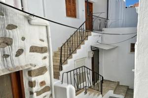 Το Σπίτι Της Ειρήνης Apartments, Skiros