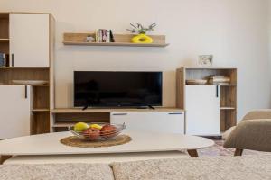 1BR Apartment 8 mins to Beach with Designated Workspace, Varna