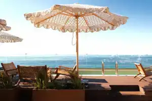 Saint Nicolas Hotel, Himare