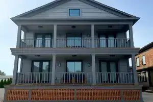 Brand New Construction! 3 Unit5 Bed Property Guest house, Newport