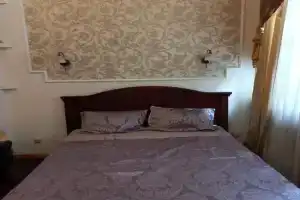 u zhd vokzala i morya Apartments, Odessa