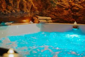 Wellness Paradise mit Whirlpool Apartments, Dortmund