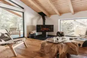 Luxury chalet with panoramic views, sauna, hot tub & cinema, Grachen