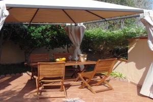Marina Guesthouse, Flumini