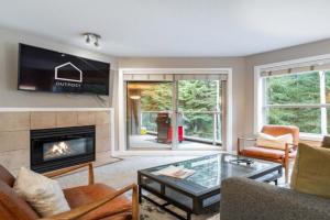 Aspens Lodge 220 by Outpost, Whistler