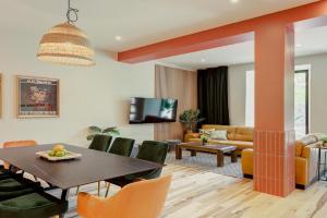 Le Galeria, MTLVR Apartments, Laval